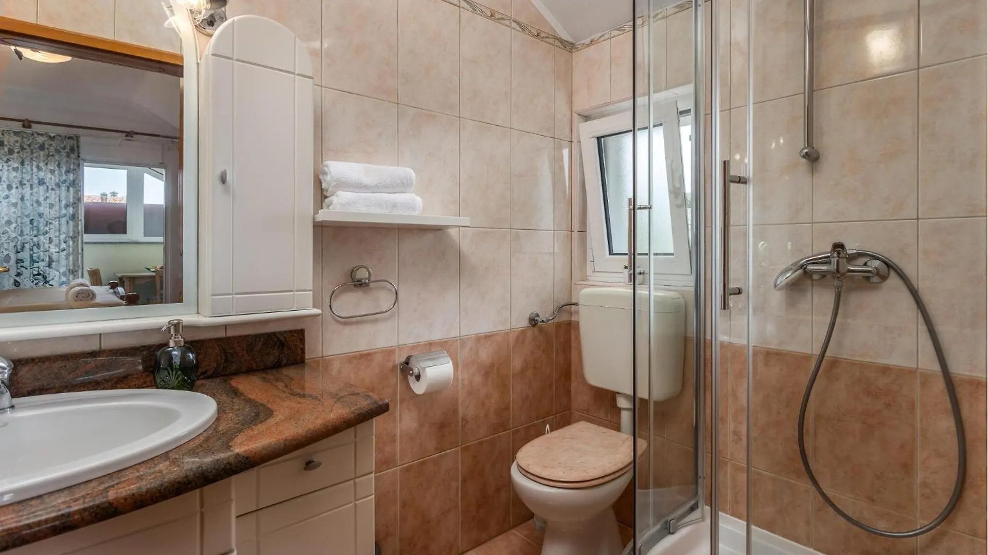 Amazing Apartment In Selce With Wifi 0*,